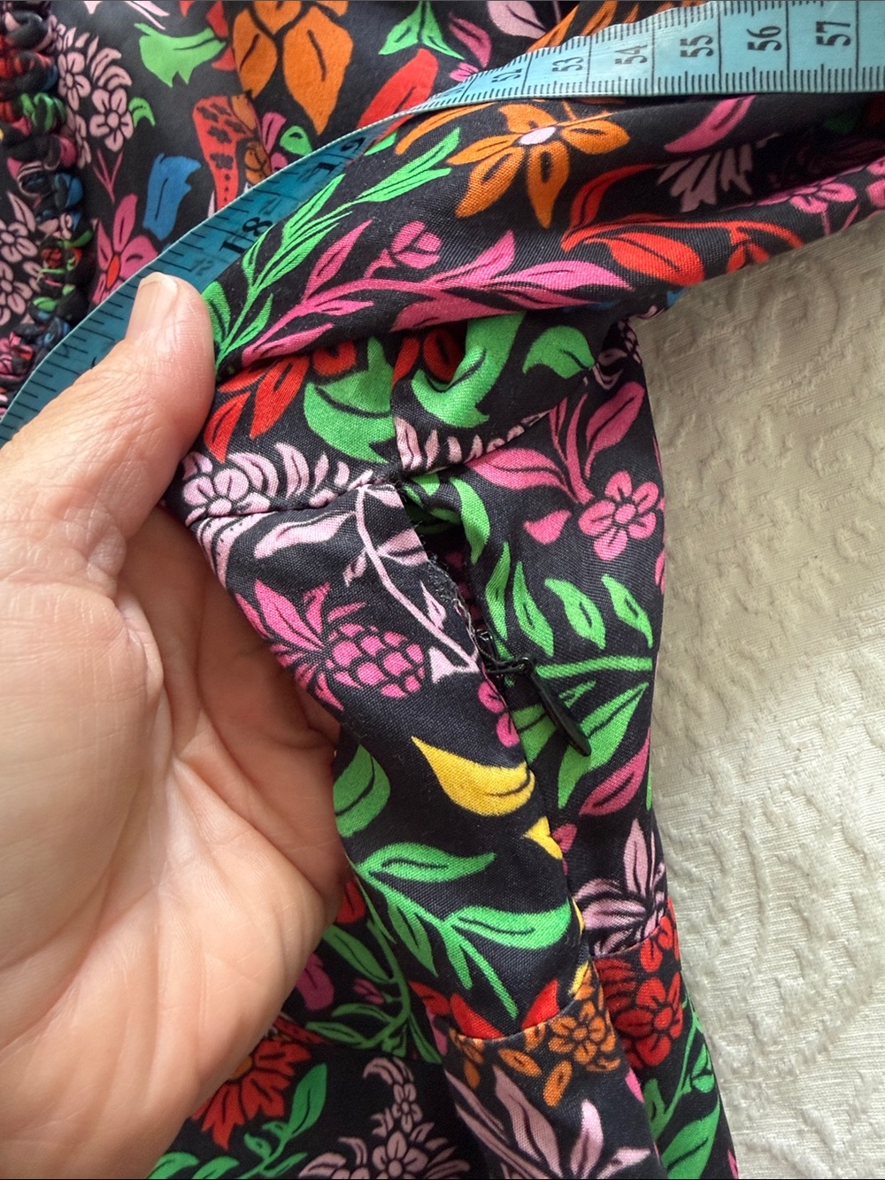 Floral Button-Front Midi Dress in Multicolor - Picture 13 of 14